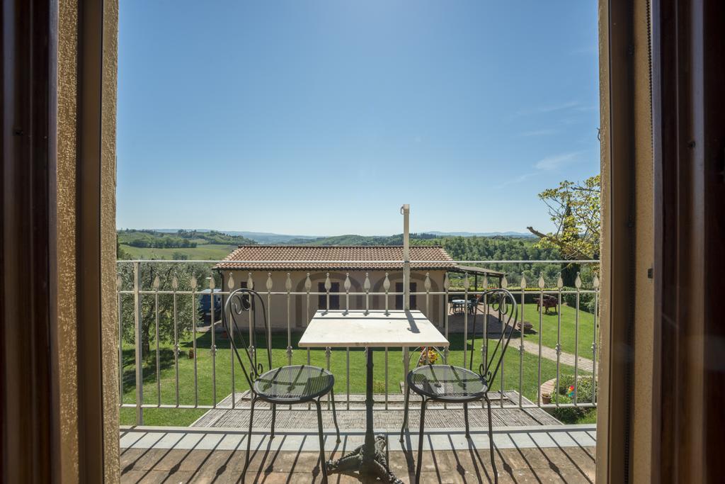 Agriturismo Il Poggetto San Gimignano Exterior photo